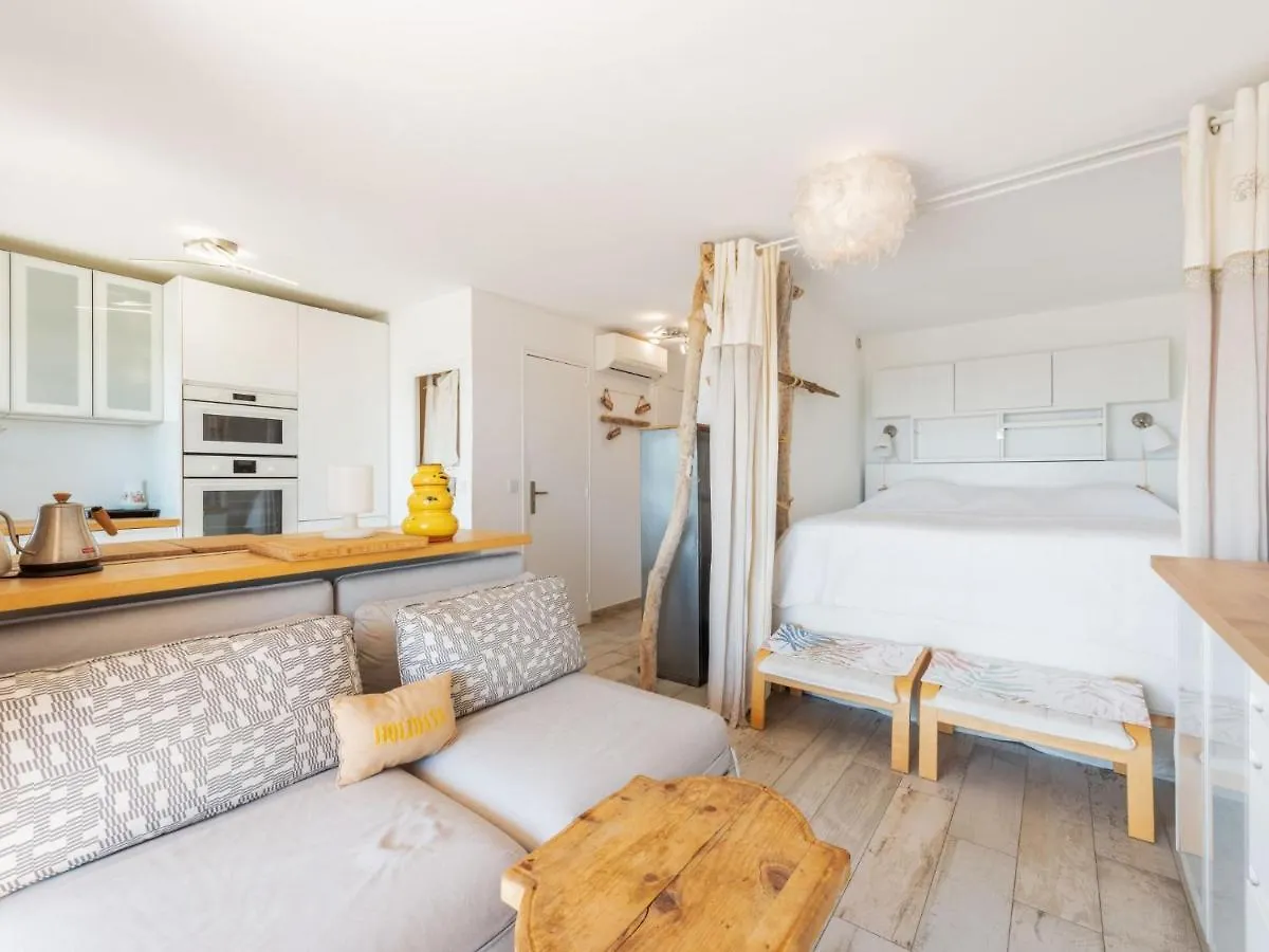 Studio La Croix Du Sud-27 By Interhome Cavalaire-sur-Mer Francia